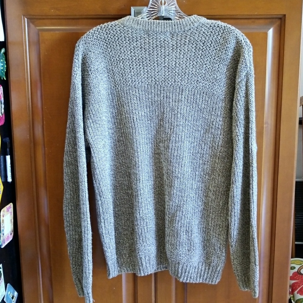 Pullover Sweater - Picture 3 of 5